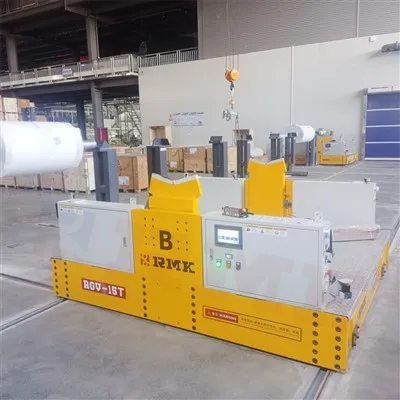 وسیله نقلیه ریلی شاتل